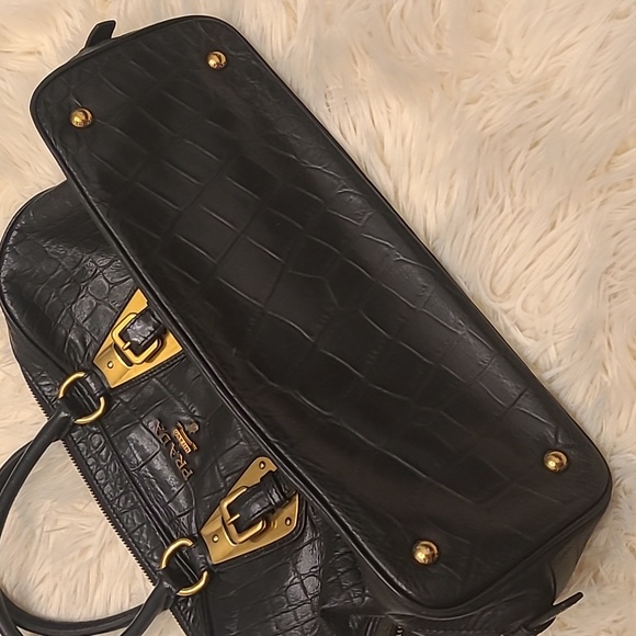 ❌️SOLD❌️Prada Purse - Picture 5 of 8